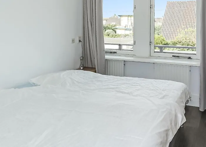 Awesome In Bergen An Zee *